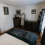 بيت للعطل Unique In The Heart Of ألفرستون