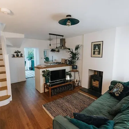 Unique In The Heart Of